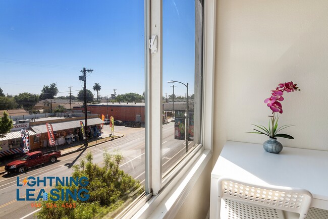 5117-5123 S Avalon Blvd in Los Angeles, CA - Building Photo - Building Photo