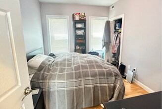 83 Newbury St in Somerville, MA - Building Photo - Building Photo