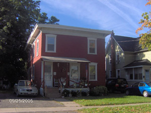 229 W Ellis St in East Syracuse, NY - Building Photo