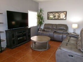 728 Hardy Way in Mesquite, NV - Building Photo - Building Photo