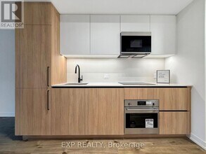 35 Parliament St in Toronto, ON - Building Photo - Building Photo