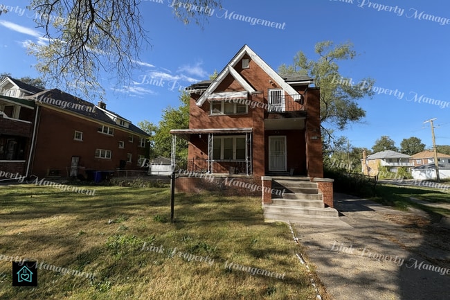 property at 2908 Fullerton Ave
