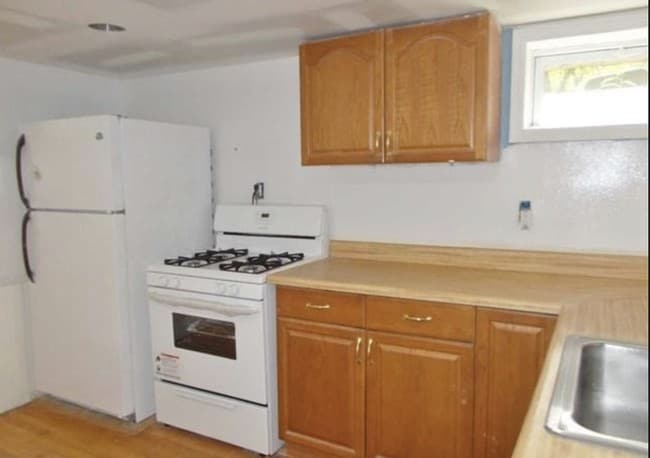 3 Glenn St, Unit 1 in Miller Place, NY - Building Photo - Building Photo