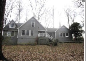 771 Lord Rd in Commerce, GA - Building Photo