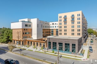 The Jackson in New Orleans, LA - Building Photo