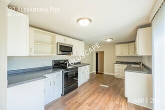 532 Alexandria Pike in Anderson, IN - Building Photo - Building Photo