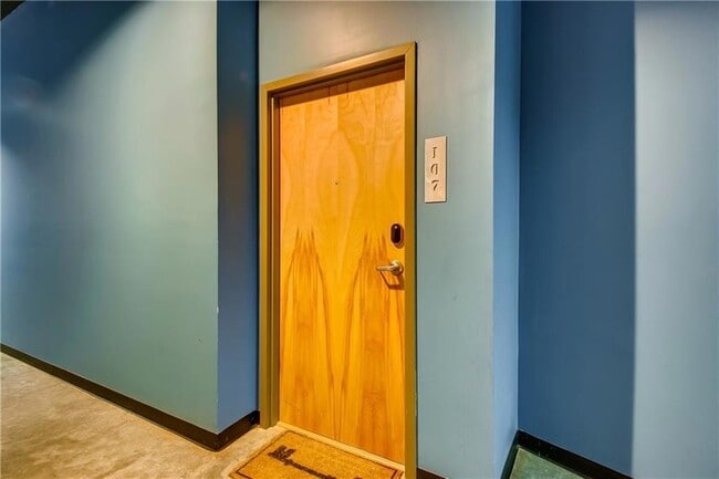 3400 Malone Dr, Unit 107 in Chamblee, GA - Foto de edificio - Building Photo