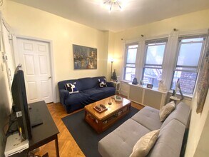 14 Tonnele Ave, Unit #2 in Jersey City, NJ - Foto de edificio - Building Photo