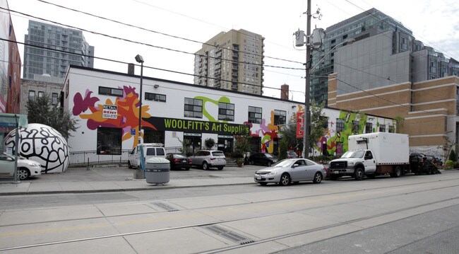 1153 Queen St W in Toronto, ON - Building Photo - Building Photo