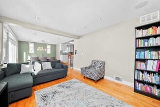 9016 Marmora Ave in Morton Grove, IL - Building Photo - Building Photo