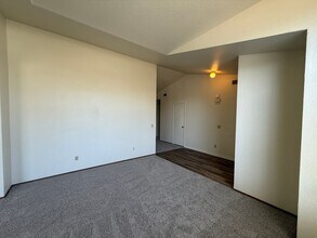 645 Coral Sun Ct in Rio Linda, CA - Building Photo - Building Photo