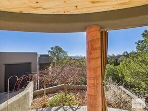 1614 City Lights St in Santa Fe, NM - Foto de edificio - Building Photo