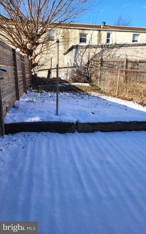 property at 4 W 2nd St