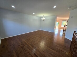 807 Station Blvd in Aurora, IL - Building Photo - Building Photo