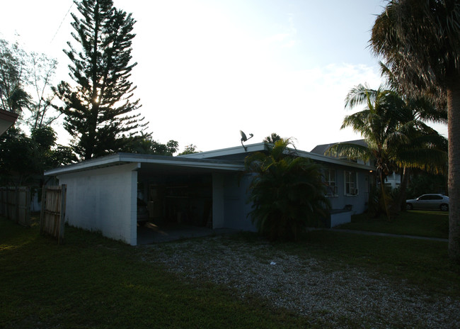 226 Delmar in Ft. Myers, FL - Building Photo - Building Photo