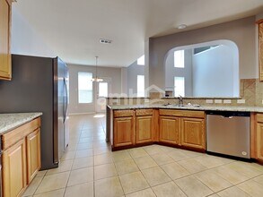 2319 Merlin Dr in Grand Prairie, TX - Building Photo - Building Photo