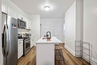 2230 Tilbury Ave in Pittsburgh, PA - Building Photo - Building Photo
