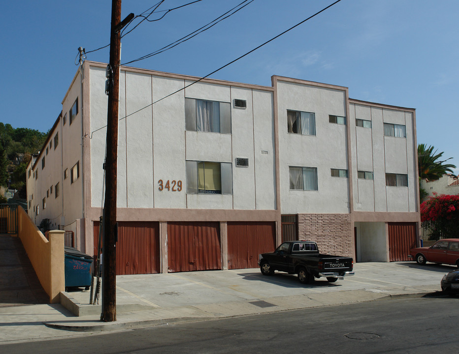 3429 Andrita St in Los Angeles, CA - Foto de edificio