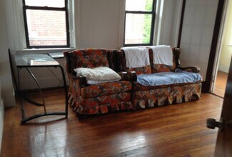 110 Central St, Unit 2 in Somerville, MA - Foto de edificio - Building Photo