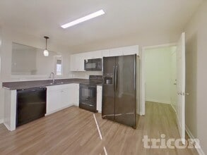 3428 Nevin Brook Rd in Charlotte, NC - Building Photo - Building Photo