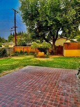 1900 Flowers St in Sacramento, CA - Building Photo - Building Photo