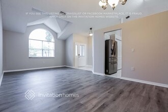 5604 29th St Cir E in Bradenton, FL - Building Photo - Building Photo