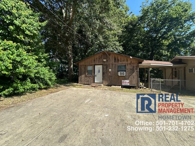 property at 1402 Phillips St