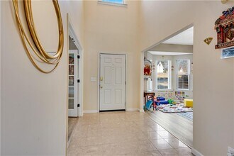 10005 Lauren Hall Ct in Alpharetta, GA - Building Photo - Building Photo