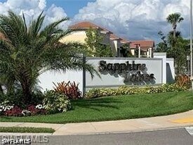 705 Luisa Ln in Naples, FL - Building Photo