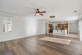 8128 Wishing Well Ln in Chino, CA - Building Photo - Building Photo