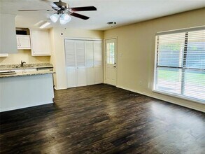 4917 Wampler Dr in The Colony, TX - Building Photo - Building Photo