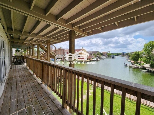 25 Harbour Dr in Houston, TX - Building Photo - Building Photo