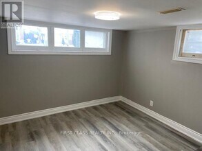 20 Savarin St in Toronto, ON - Building Photo - Building Photo