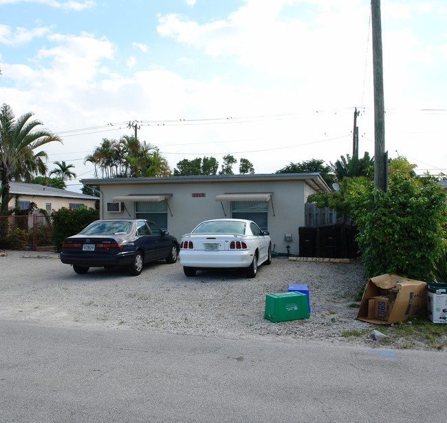 1310 NE 14th Ave in Fort Lauderdale, FL - Building Photo - Building Photo