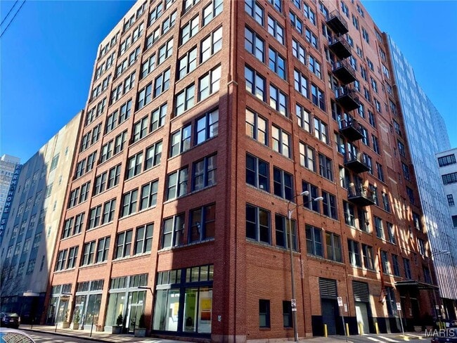 property at 1010 St Charles St
