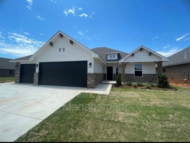 property at 5001 Misty Wood Ln