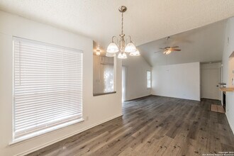7006 Silver Canyon in San Antonio, TX - Building Photo - Building Photo