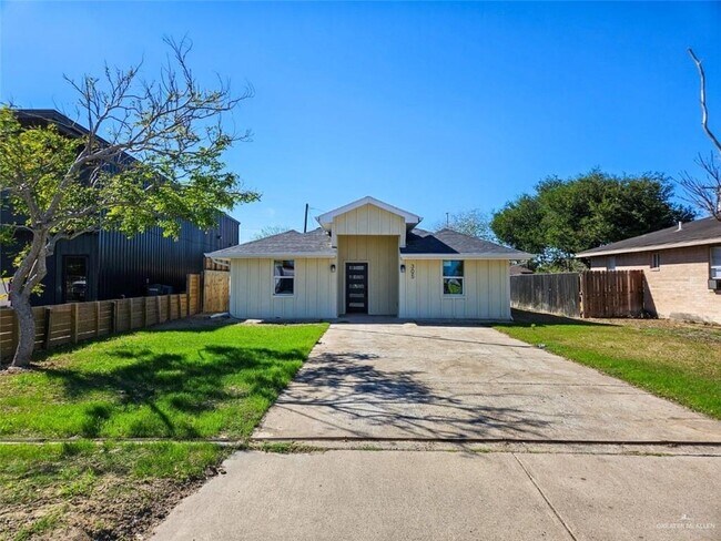 property at 18 S Raul Longoria Rd