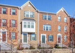 2407 Marsh Point in Hyattsville, MD - Building Photo