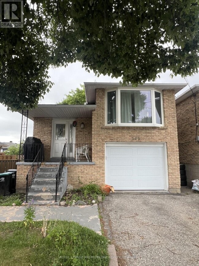 property at 395 Simcoe Rd