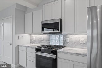 1345 Ellicott Ave in Deale, MD - Building Photo - Building Photo