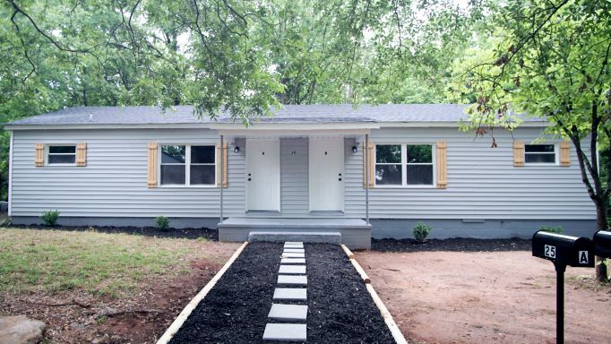 25 Julian St in Greenville, SC - Building Photo