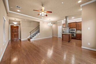 1162 Hempstead Villa Ln in Houston, TX - Building Photo - Building Photo