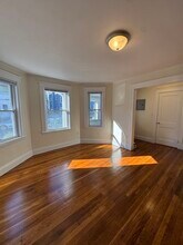 10 Fawndale Rd in Boston, MA - Building Photo - Building Photo