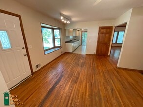 2525 Nathan Ln N in Plymouth, MN - Building Photo - Building Photo