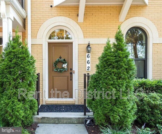 662 Kenneth St NE in Washington, DC - Building Photo - Building Photo