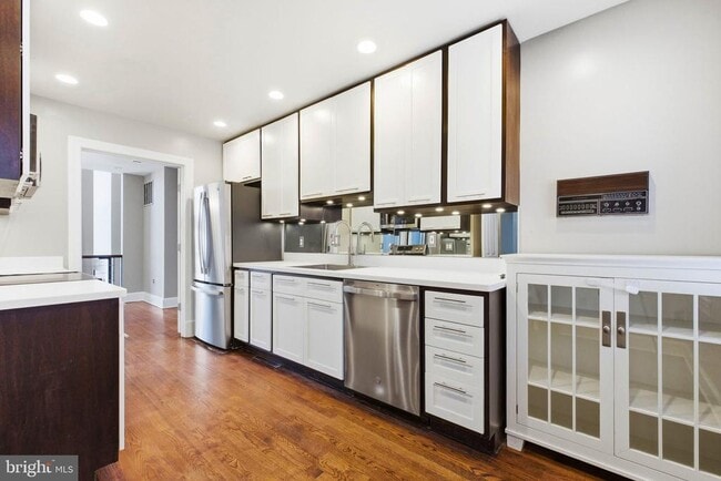 3919 Georgetown Ct NW in Washington, DC - Building Photo - Building Photo