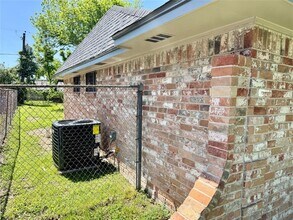 11615 Harrow St in Houston, TX - Building Photo - Building Photo