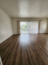 1339 Hobart Blvd in Los Angeles, CA - Building Photo - Building Photo