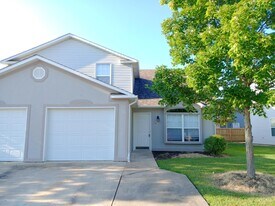 2416 Calder Ct in Columbia, MO - Building Photo